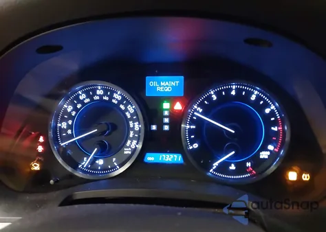 2011 Lexus Is 250 z USA, uszkodzony, nr VIN JTHCF5C20B5050164